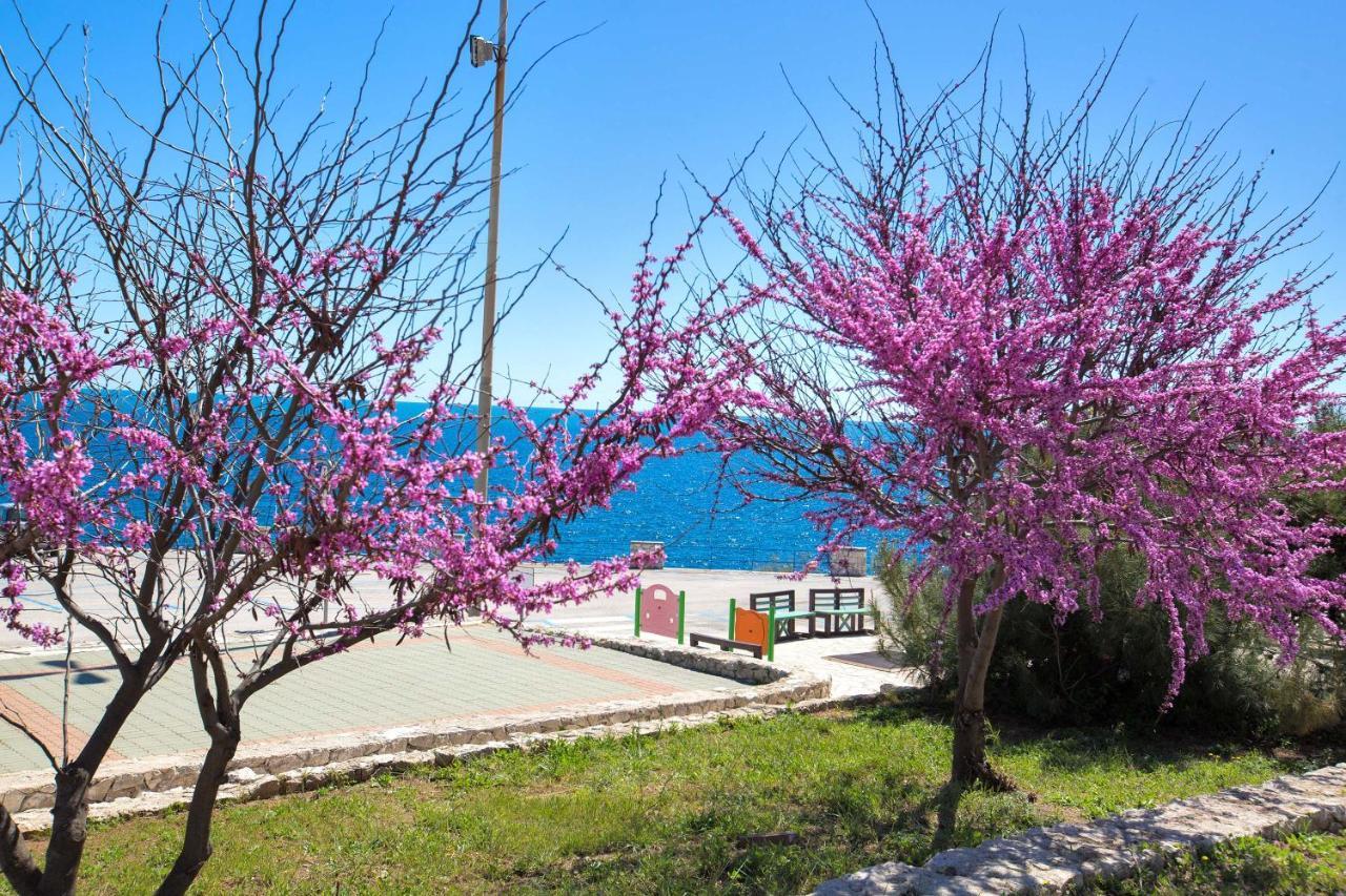Casa Botte Villa Andrano Bagian luar foto